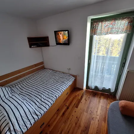 Apartma Ajdovka Апартаменты *